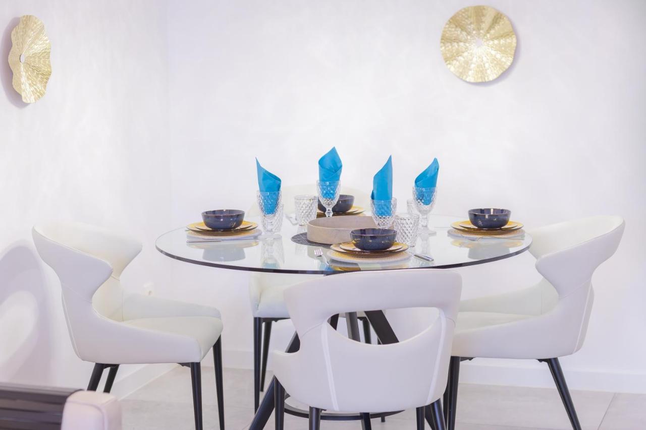 Marbella Luxury Brand New 2-Bedroom Apartment, 3 Min Walk To The Beach! Extérieur photo