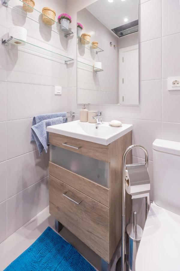Marbella Luxury Brand New 2-Bedroom Apartment, 3 Min Walk To The Beach! Extérieur photo